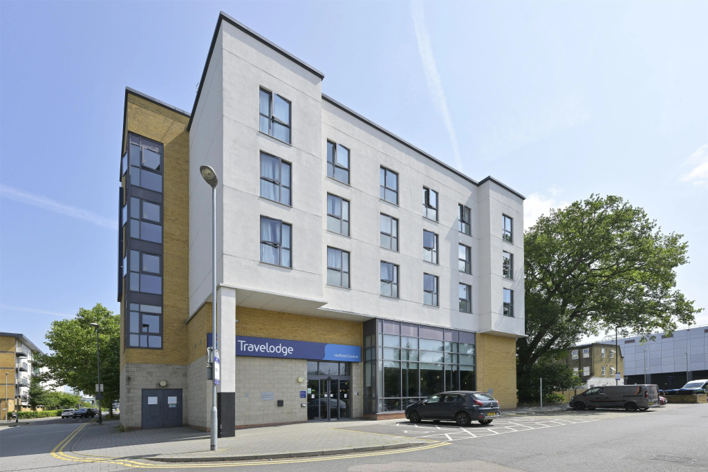 Travelodge Hatfield Central