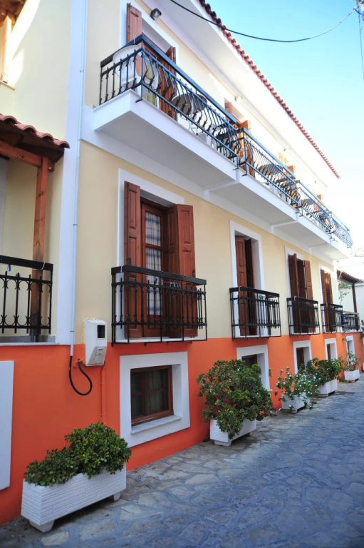 Hotel photo 1