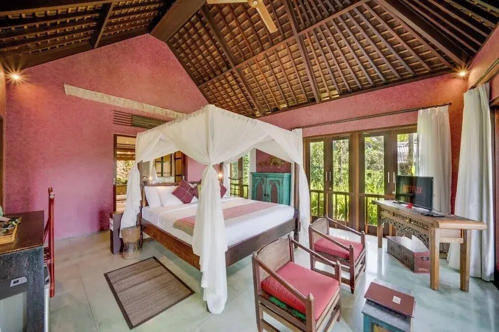 Luxury Villa