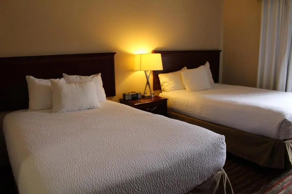 Ramada by Wyndham Campbell River - Chambres