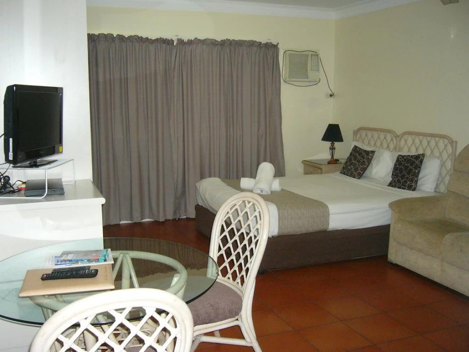 Koala Court Holiday Apartments by null