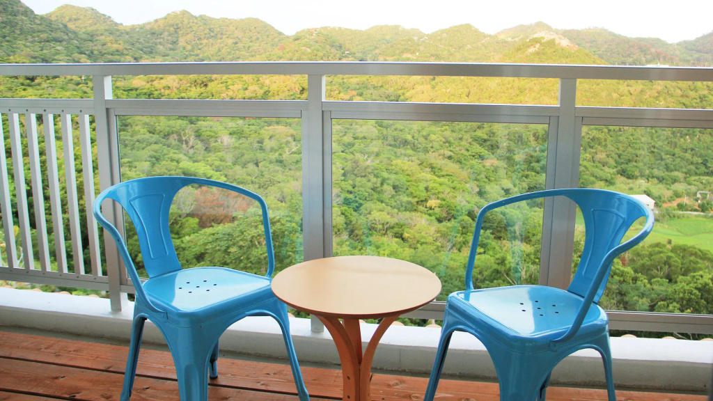Balcony & Terrace