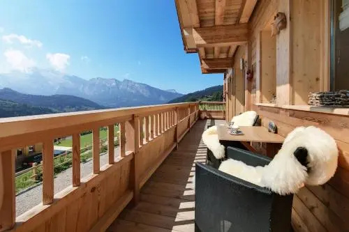 Balcony & Terrace