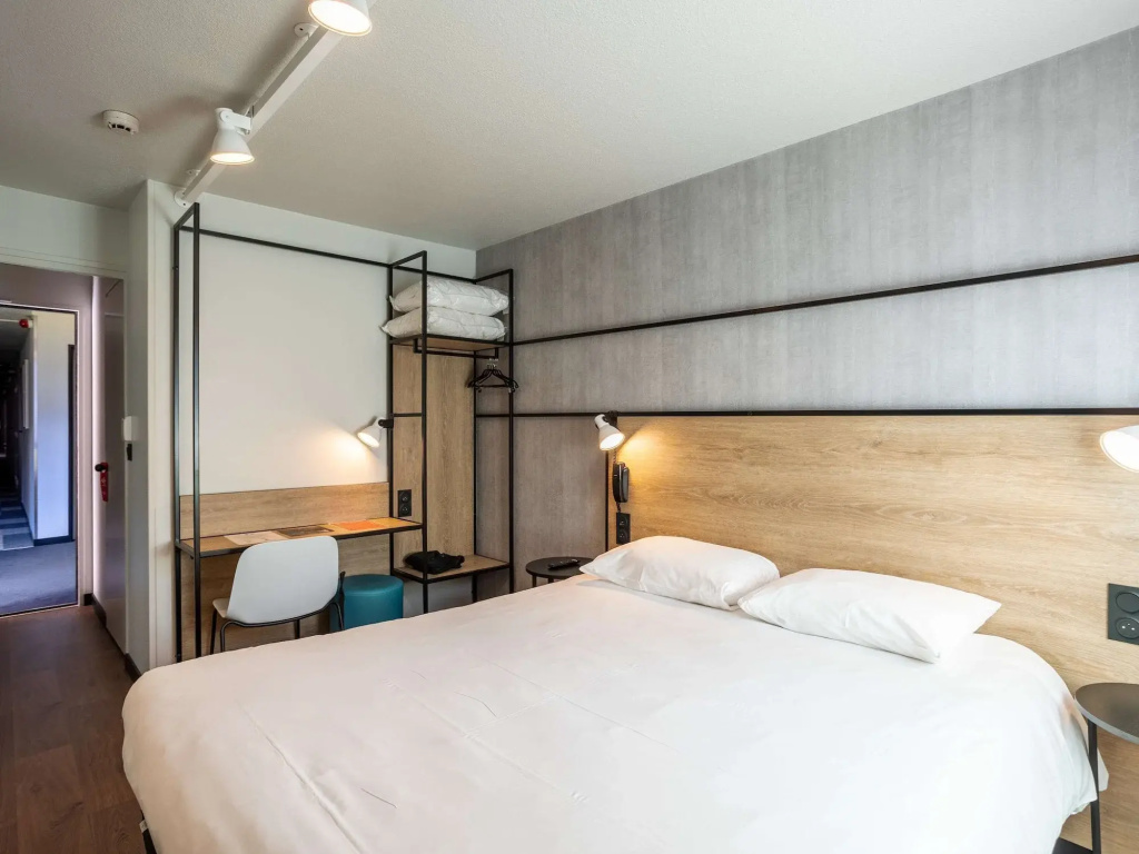 Afficher la photo 6 — ibis Saint Lo La Chevalerie