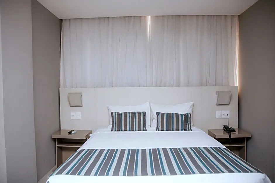 Rede Andrade Lapa - Chambres