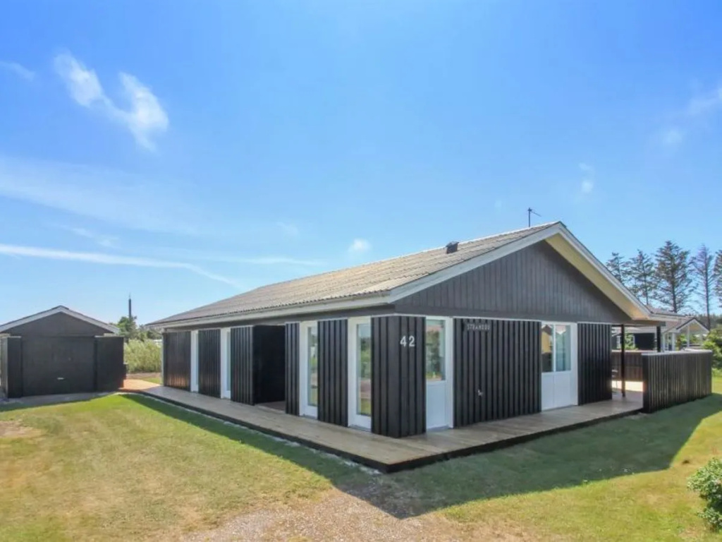 "Abedin" - 750m from the sea in NW Jutland