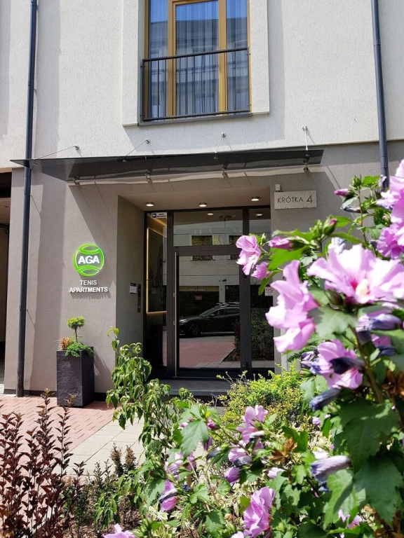 AGA Tenis Apartments by Radwanska