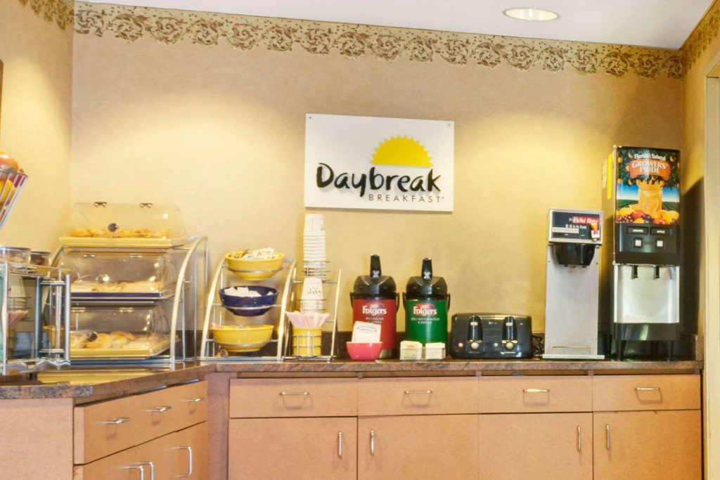 Food & Beverage
