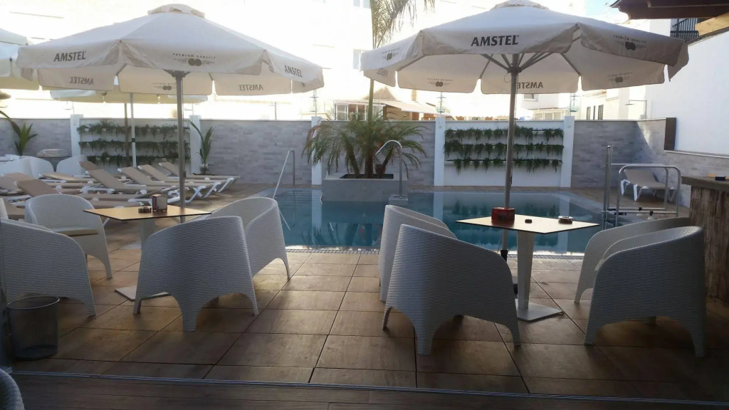 Hotel photo 16
