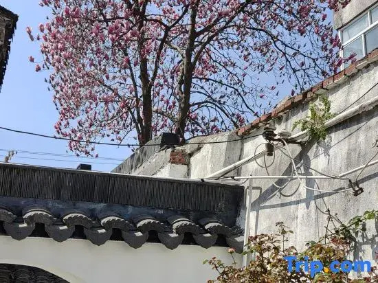 Suzhou Riverside House (Pingjiang Road & Guanqian Street )