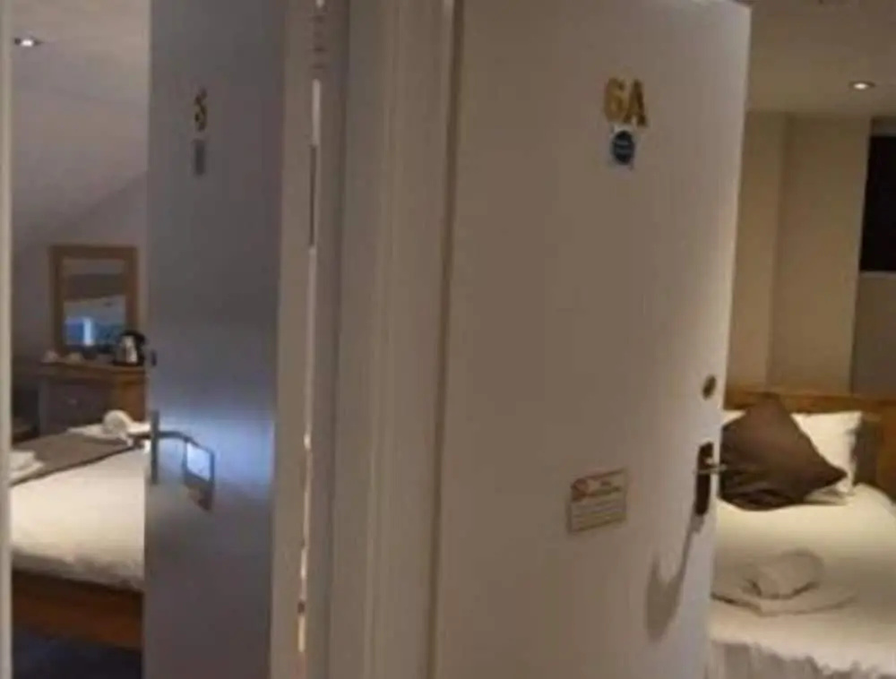 The Crown Hotel - Chambres