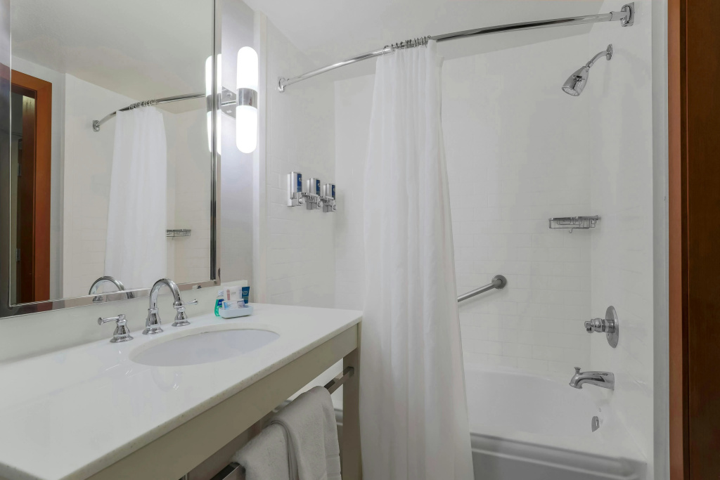 Four Points by Sheraton Ontario-Rancho Cucamonga - Général