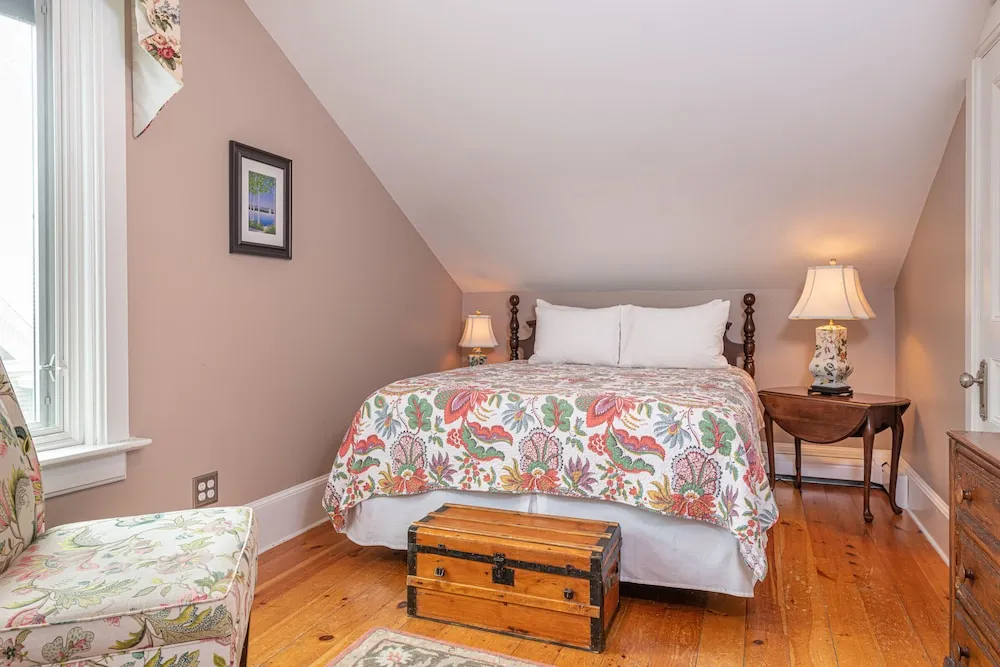 Standard Double room with view full double bed