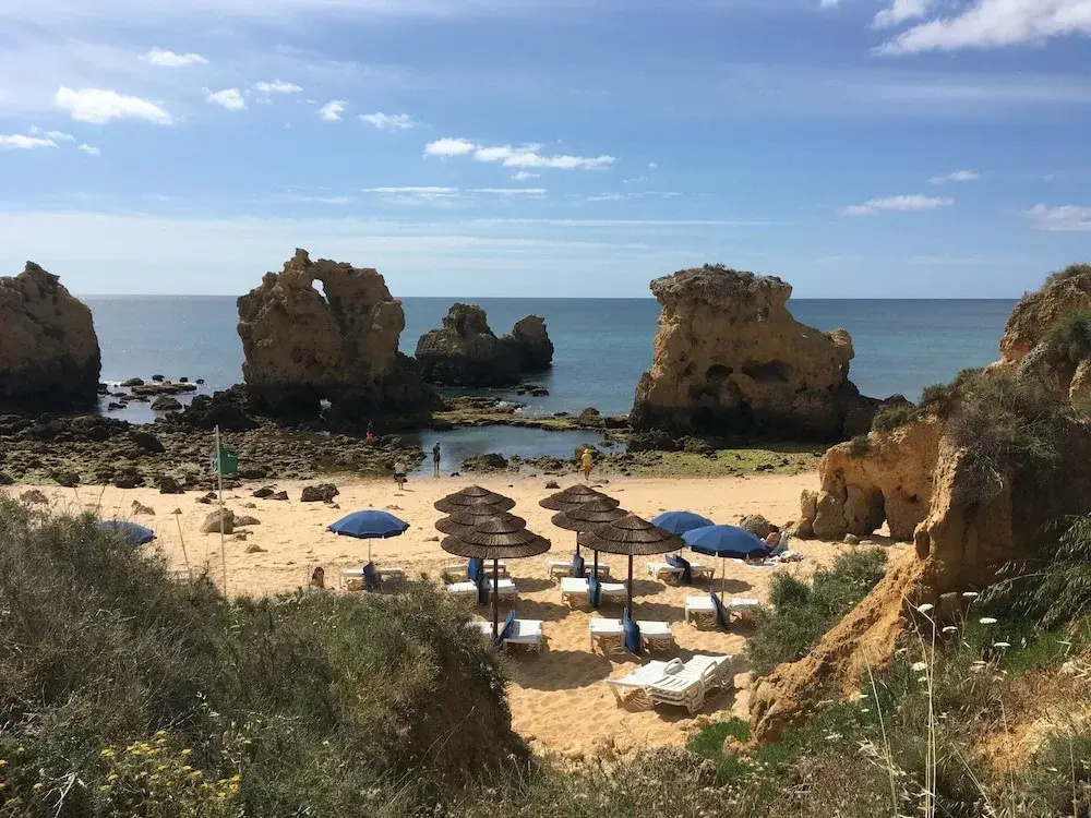 An Apartment With Sea View Within Walking Distance Of The Beach Swimming Pool And Albufeira