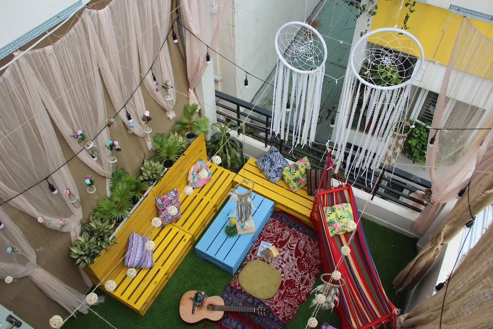 BohoLand Hostel