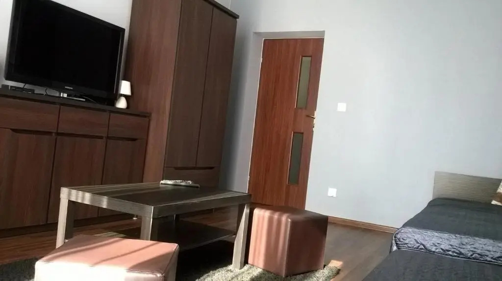 Standard Double room with balcony (full double bed)