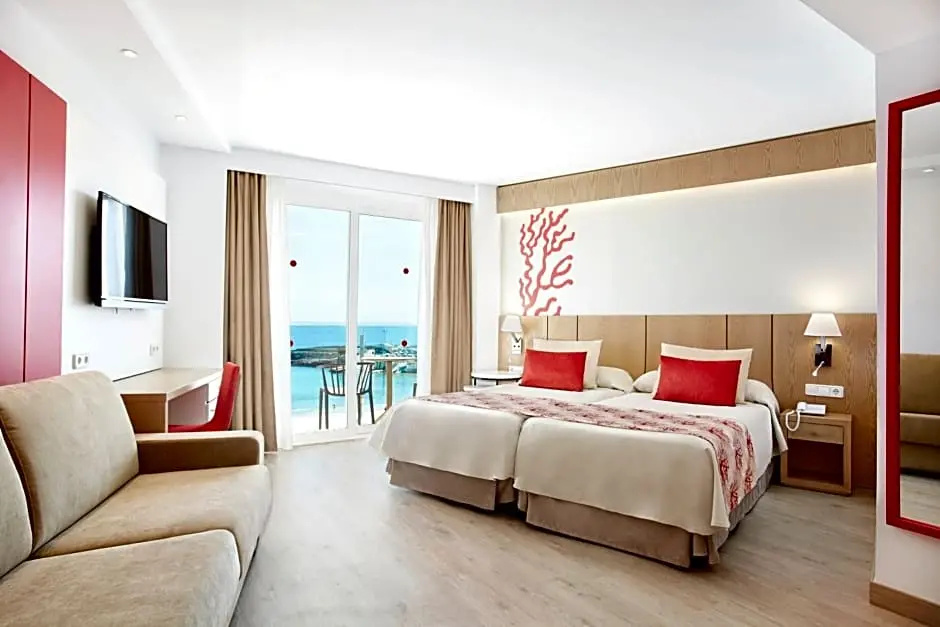 Superior room seafront