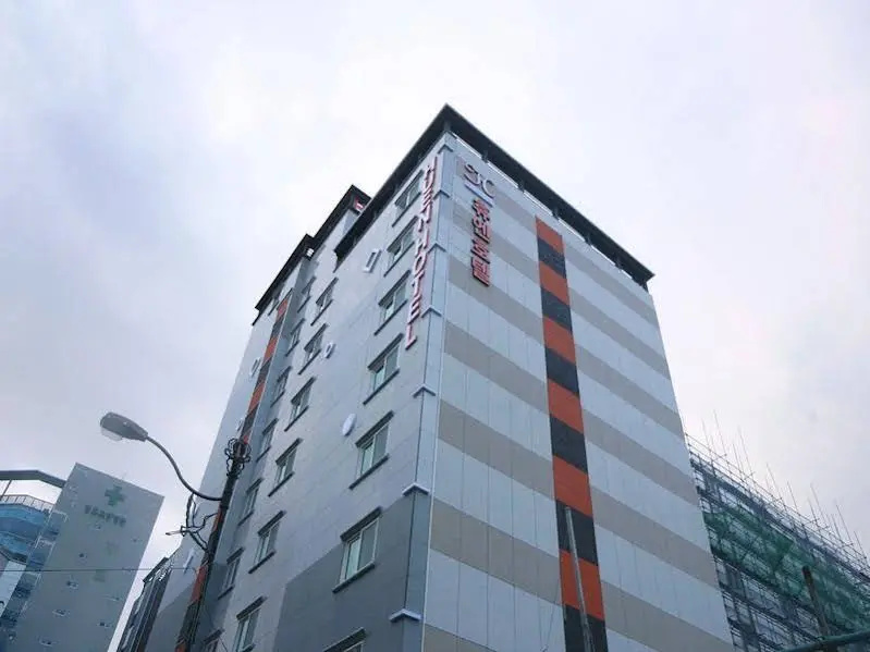 Gimhae Jangyu Huen Hotel