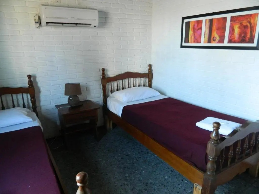 Standard Double room (twin beds)