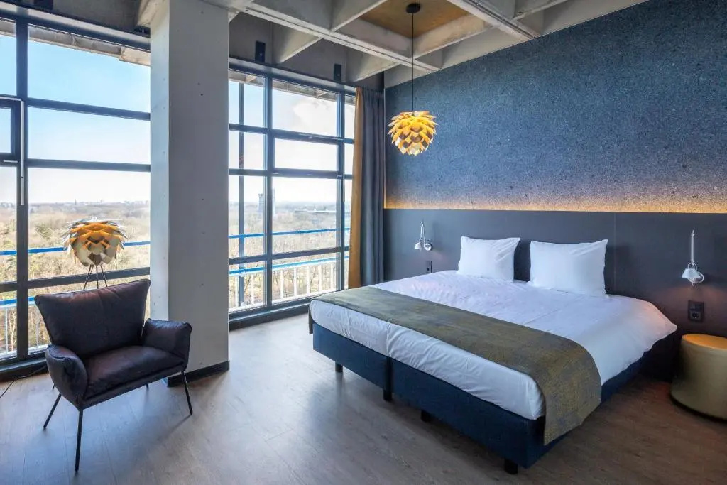 Superior Double room (full double bed)