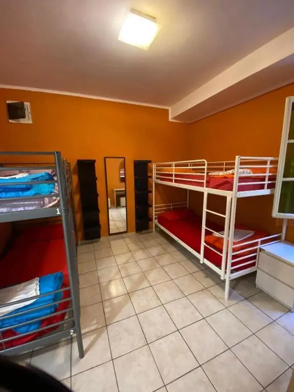 Economy room
