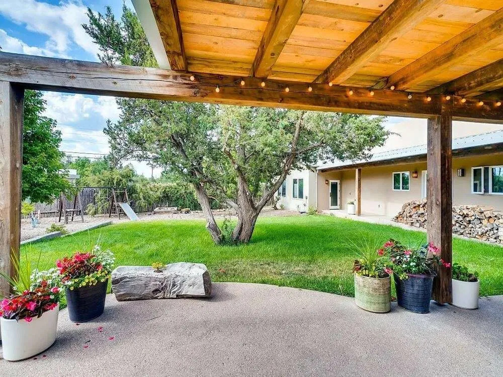 Lupita Garden Retreat