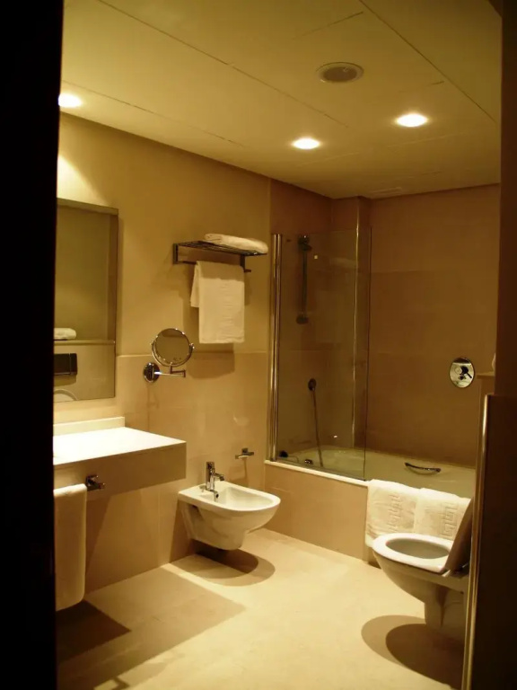 1 Bedroom Standard Double room full double bed