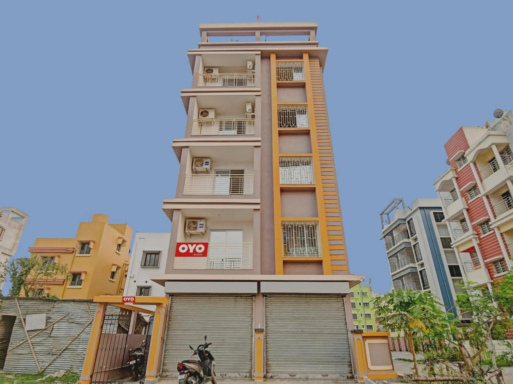 OYO 87562 Amar Raj Vista