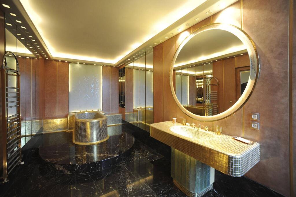 Château de Canisy by null