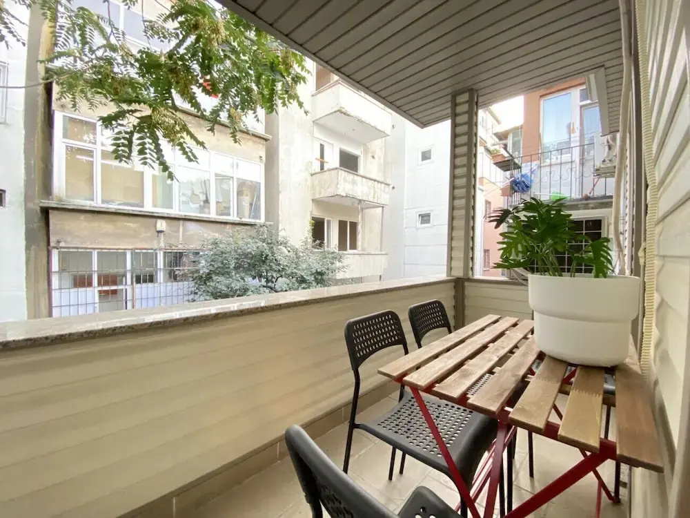 Missafir Exclusive Flat With Balcony in Nisantasi