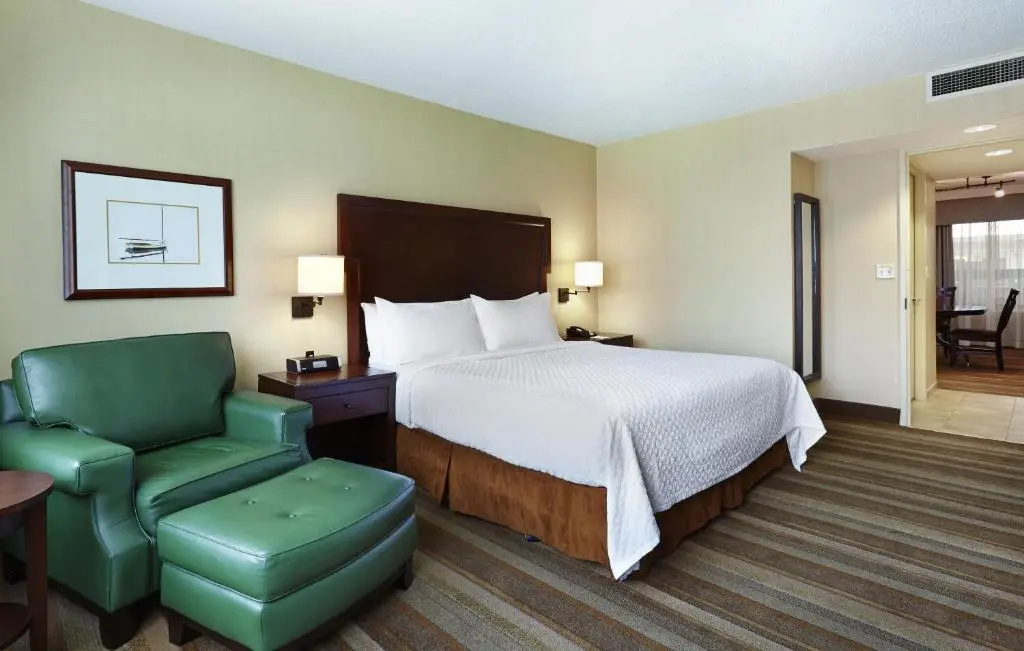 Embassy Suites by Hilton Parsippany - Chambres
