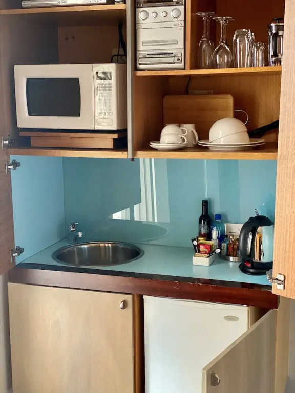 Economy room