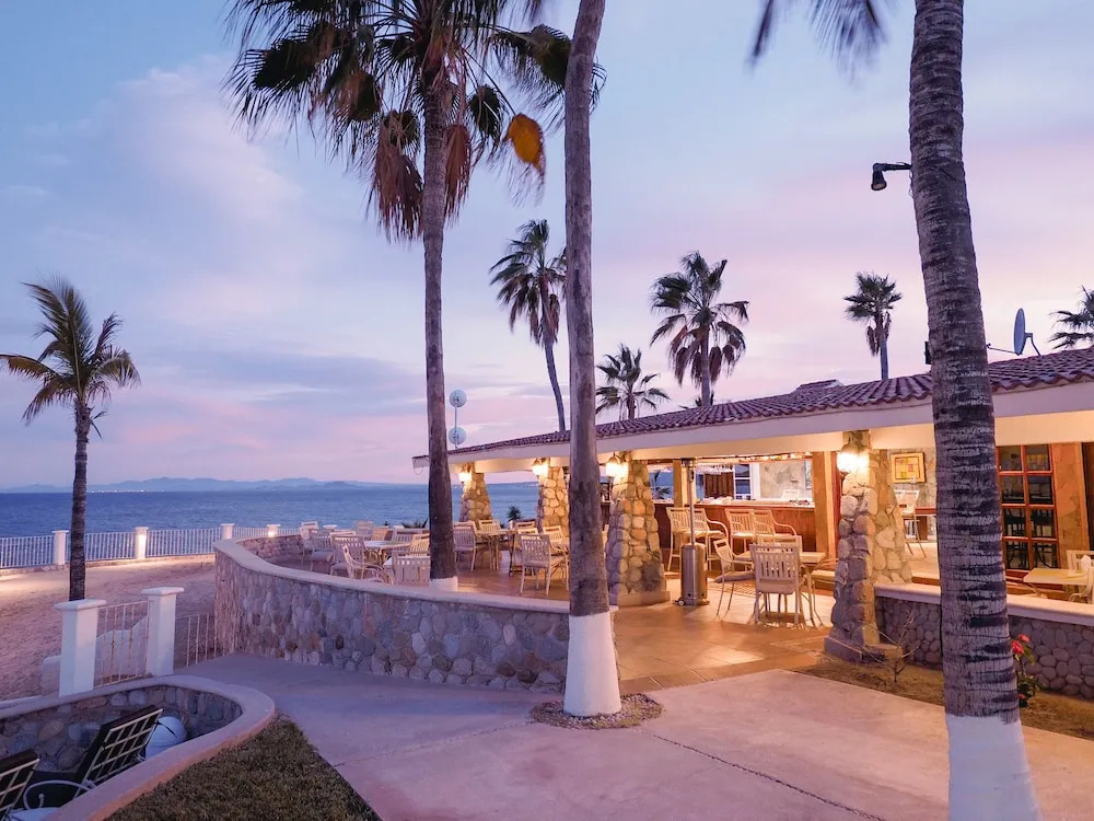 Beach & Waterfront