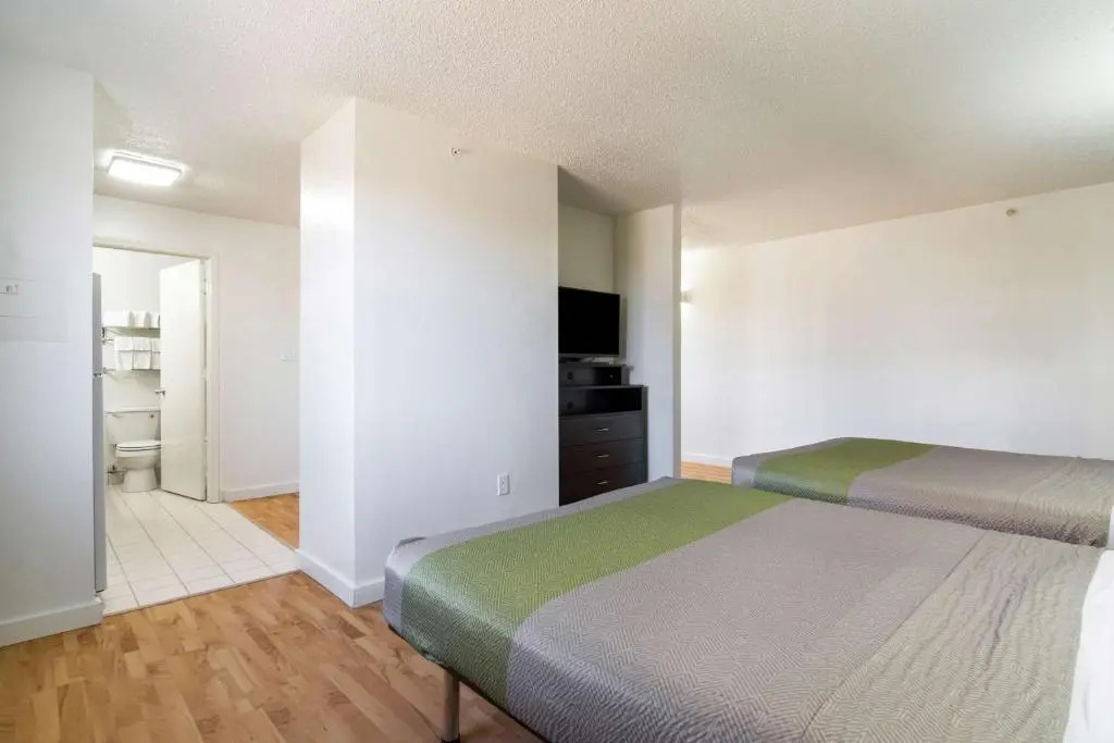 Deluxe Quadruple room