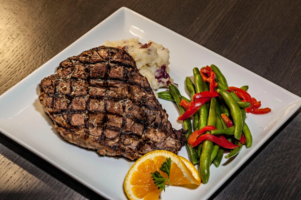 Food & Beverage