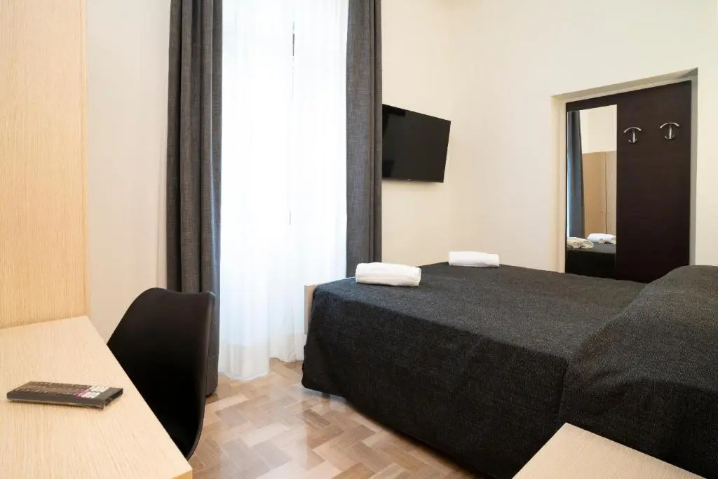 Standard Double room (full double bed)