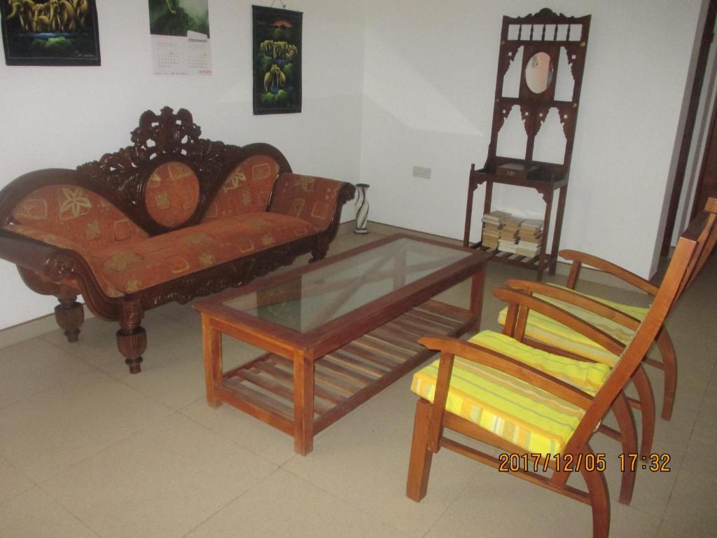 Larn's Villa