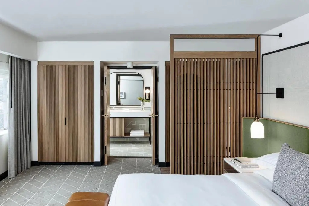 Premium room