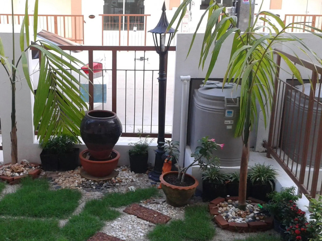 I Town Home Private House