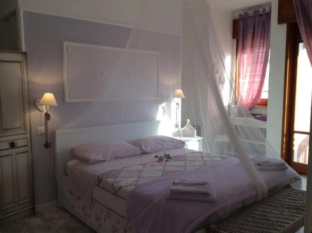 Superior Double room with balcony and with sea view (full double bed)