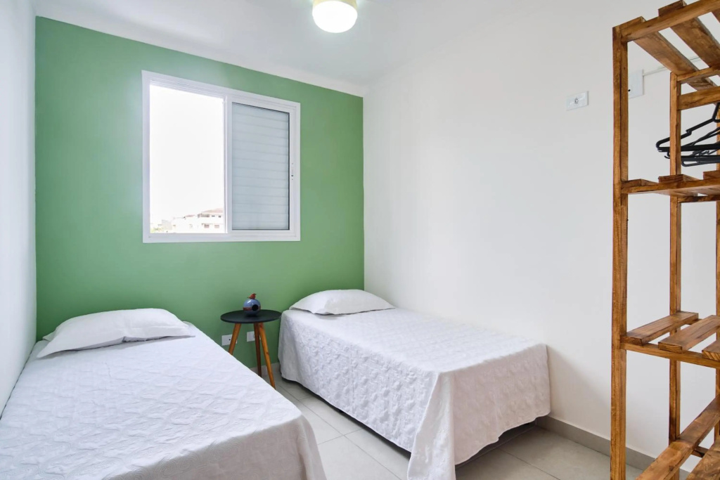 BH16: Ap Novinho com Piscina, Churras e Garagem