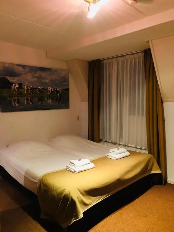 Hotel - Restaurant - Cafe- Geertien - Chambres