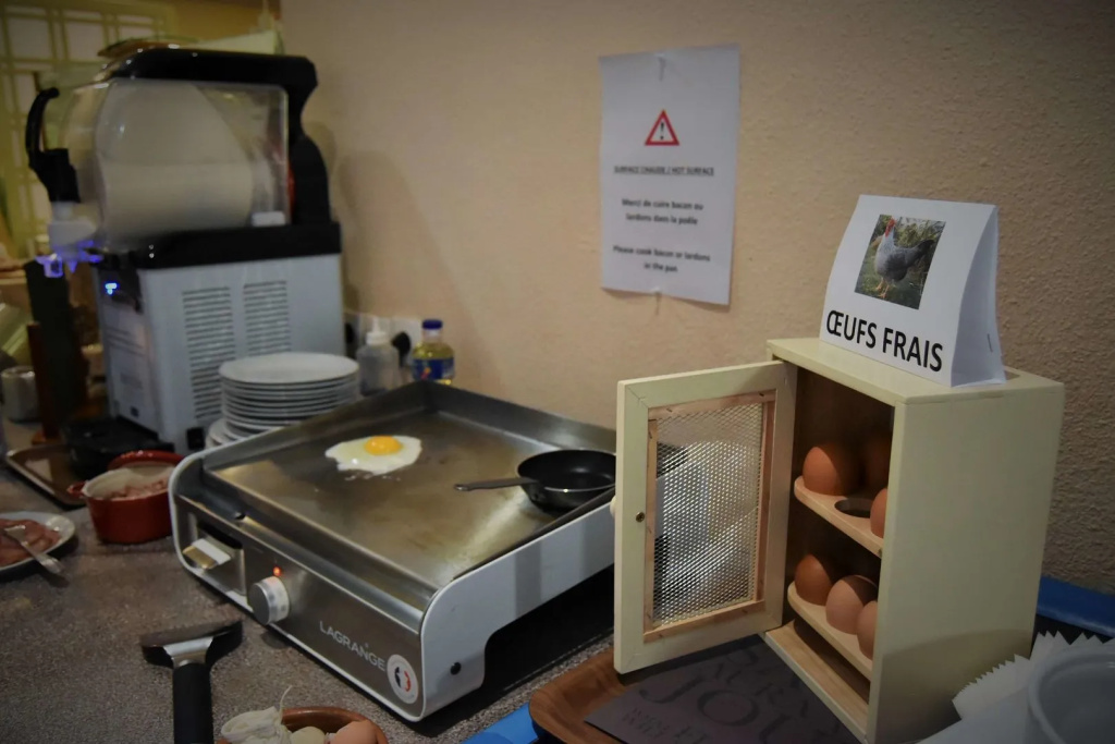 Hotel photo 11