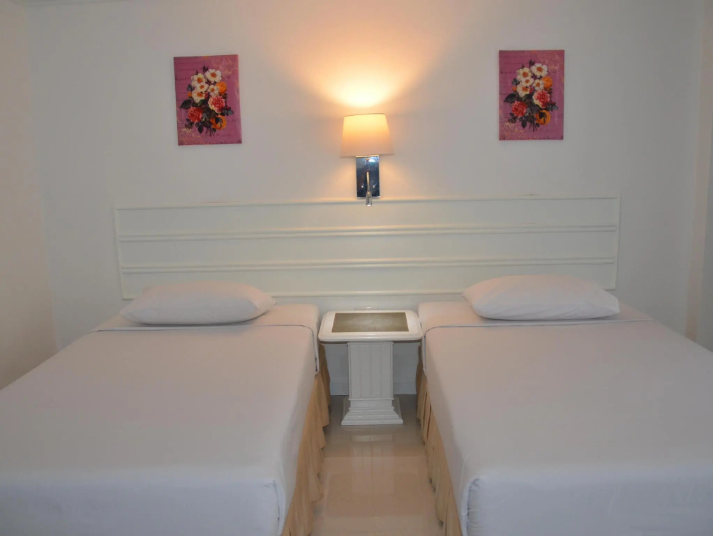 Standard Double room (twin beds)