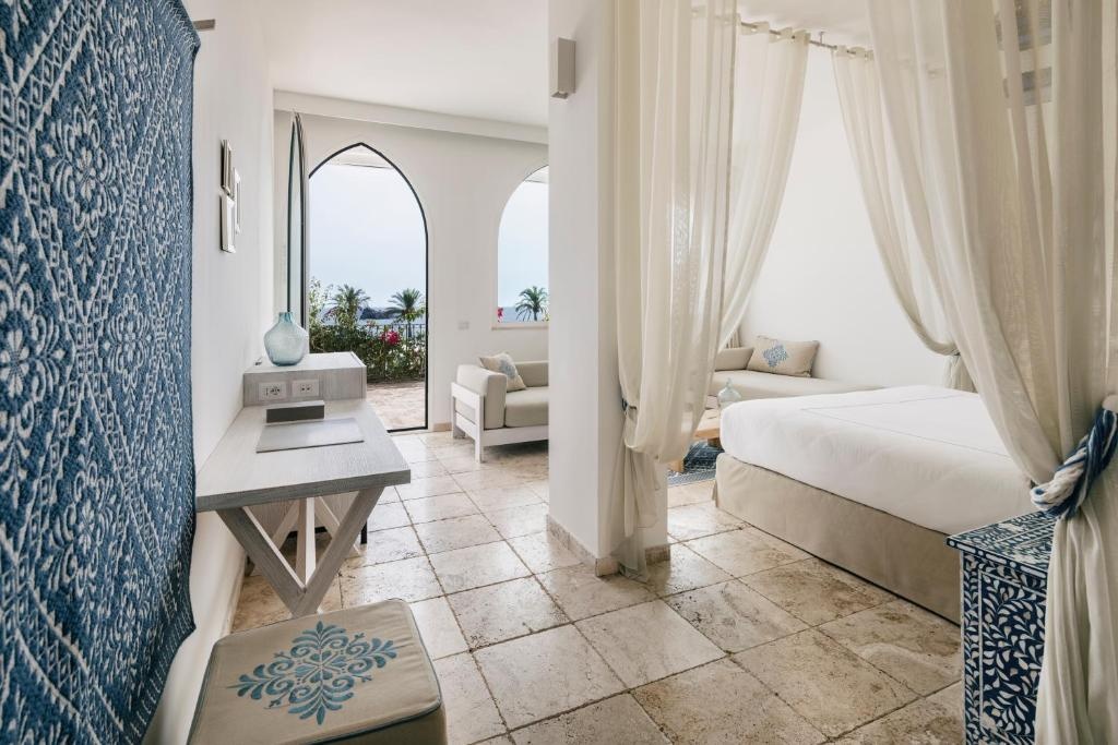 Falkensteiner Resort Capo Boi Hotel - Chambres