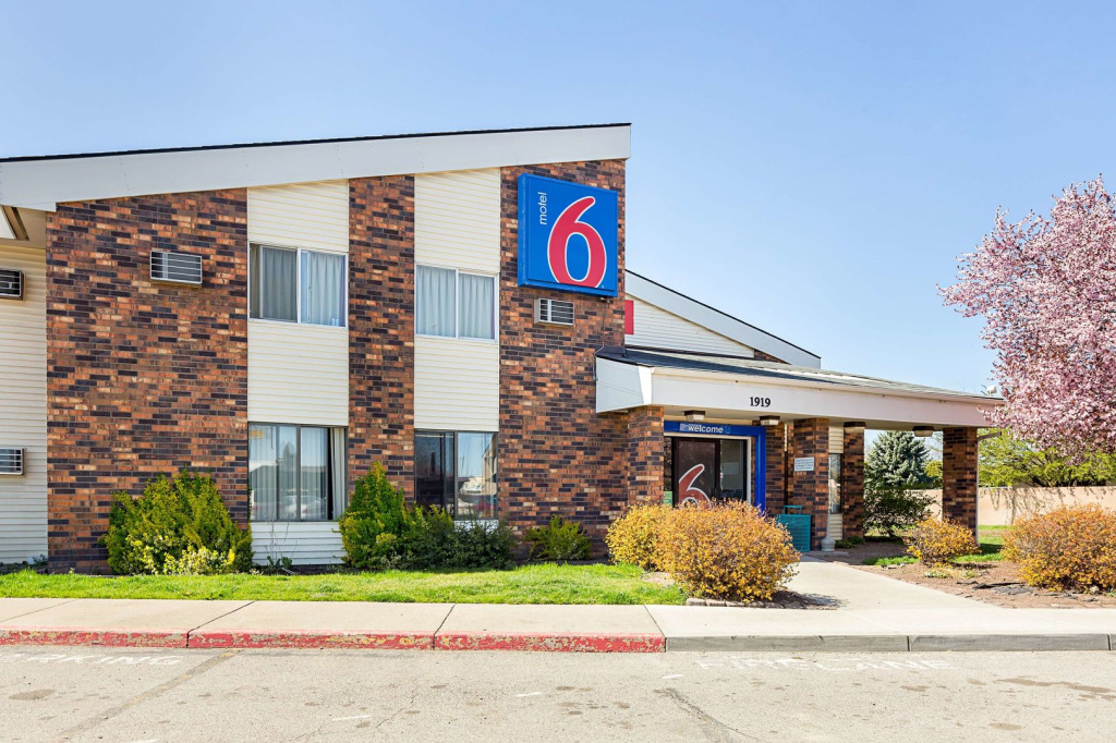Motel 6 Spokane, WA - East