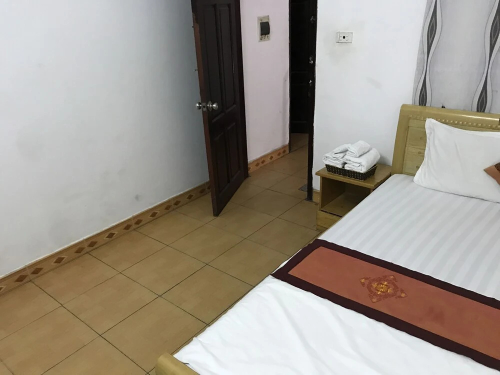 Oyo 1005 Palace Hotel