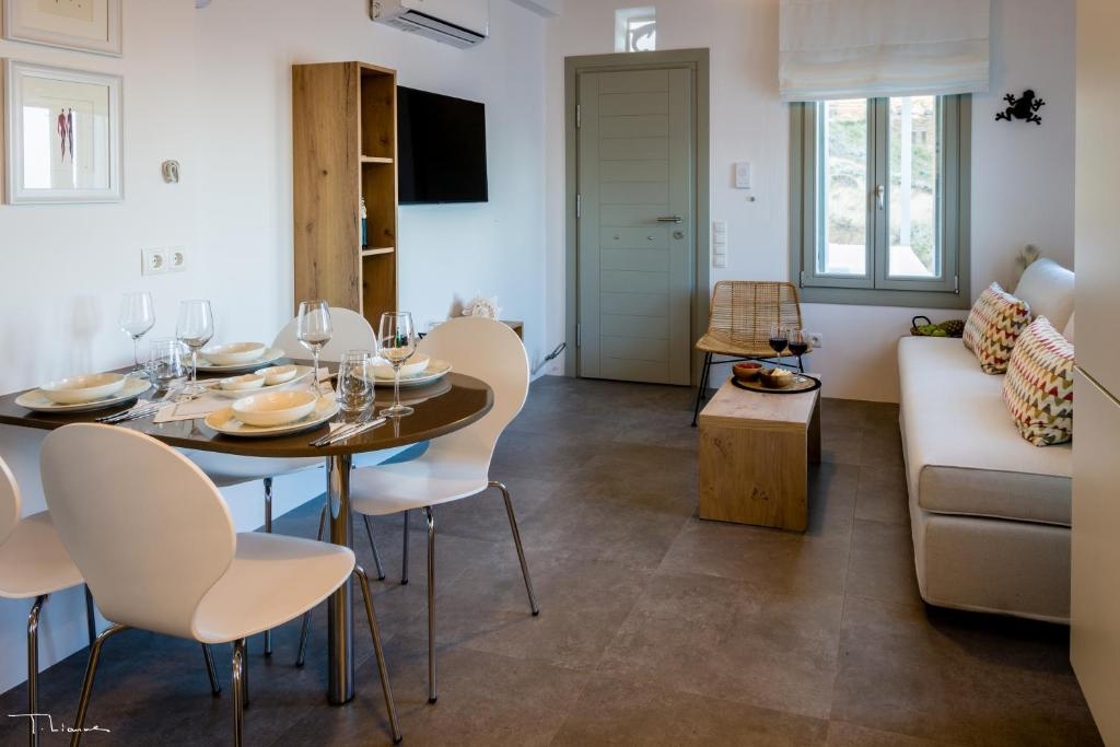 Alos Residence — 3