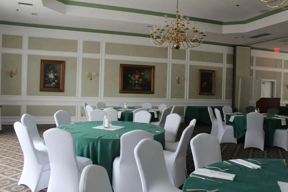 Phoenix Inn Resort - Général