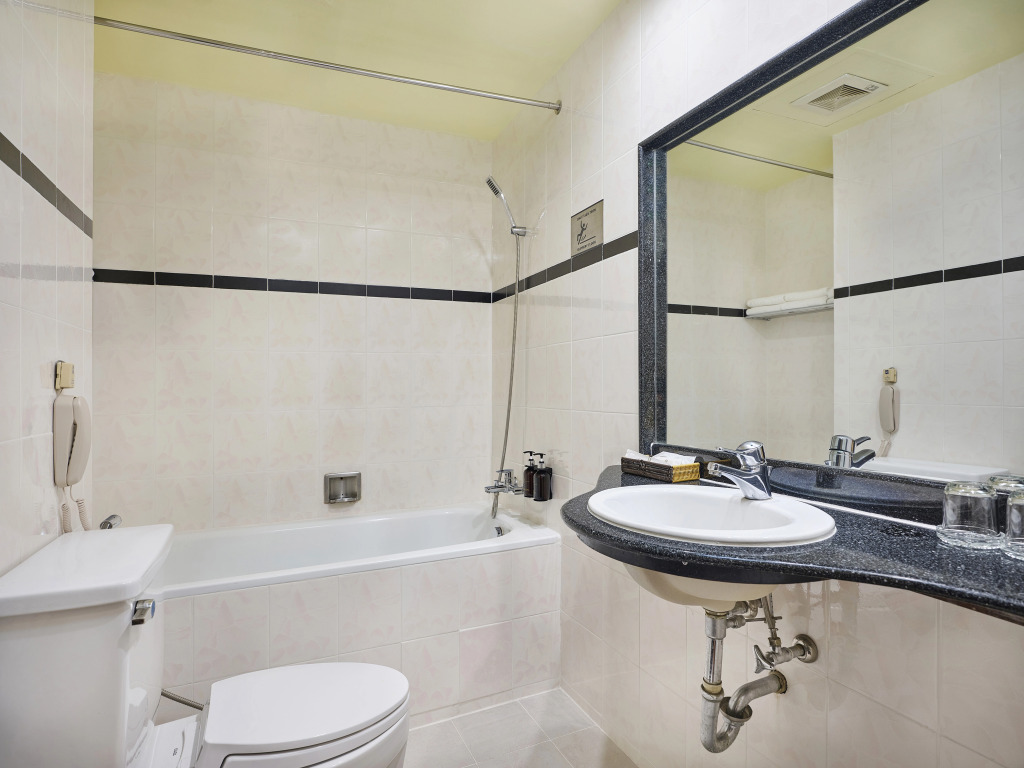 Hương Sen Hotel by null